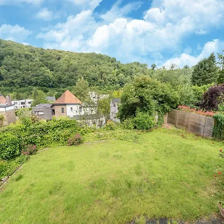 Magnificent In Tilf With Garden Holiday home *